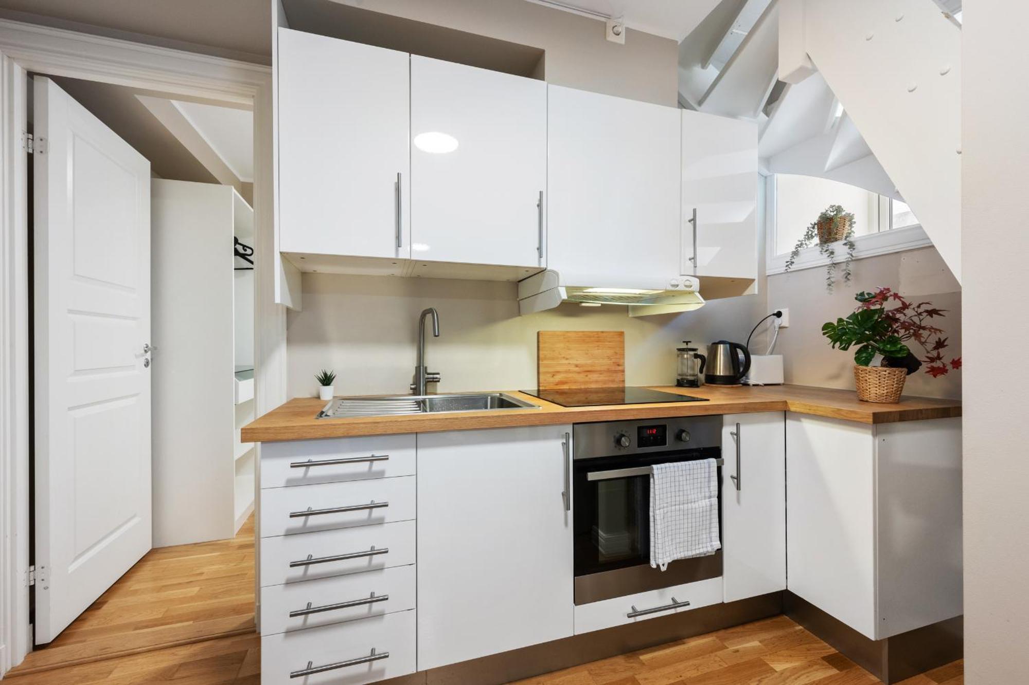 Apartamento New! Modern City Apt: Central W/ Private Entrence Bergen Exterior foto